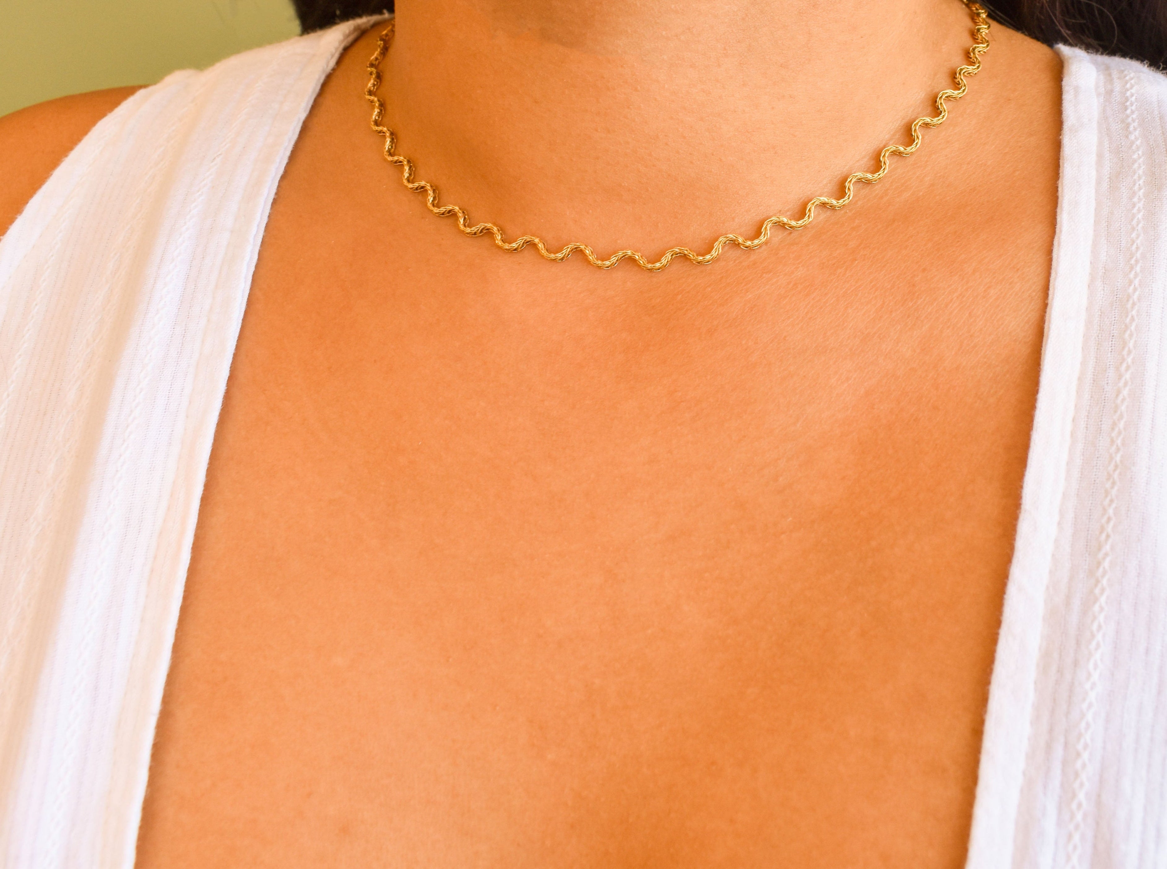 Tidal Wave Necklace